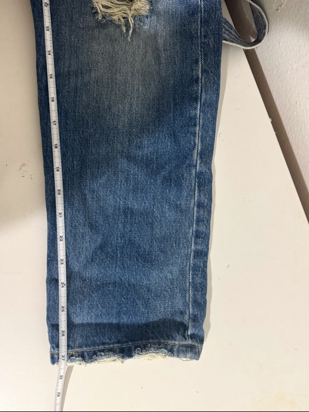 Levi's Women's Distressed Denim Overalls Size Medium - Picture 9 of 10